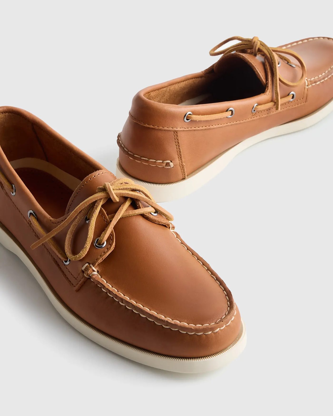 Boat shoe, pair